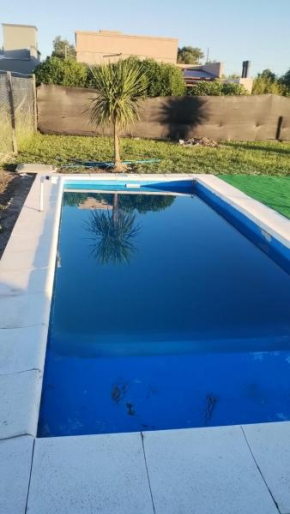 Casa con Pileta en Las Lomas A ESTRENAR